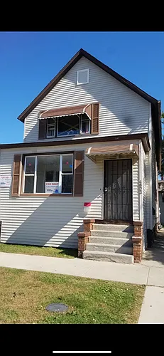 4823 Northcote Ave #2 Photo 1