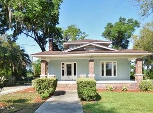 7636 N Shore Dr, Jacksonville, FL 32208