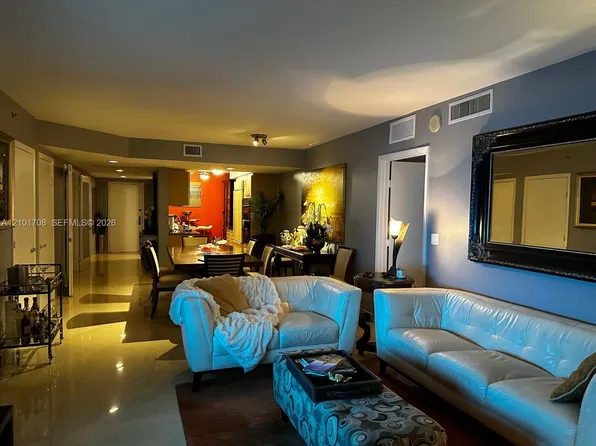 1850 S Ocean Dr, Hallandale Beach, FL