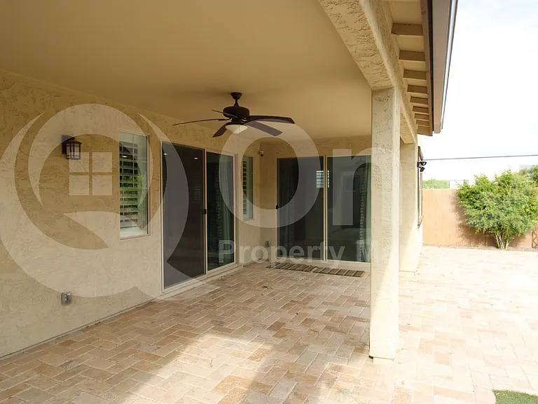 275 E Honeysuckle Pl — Photo 24
