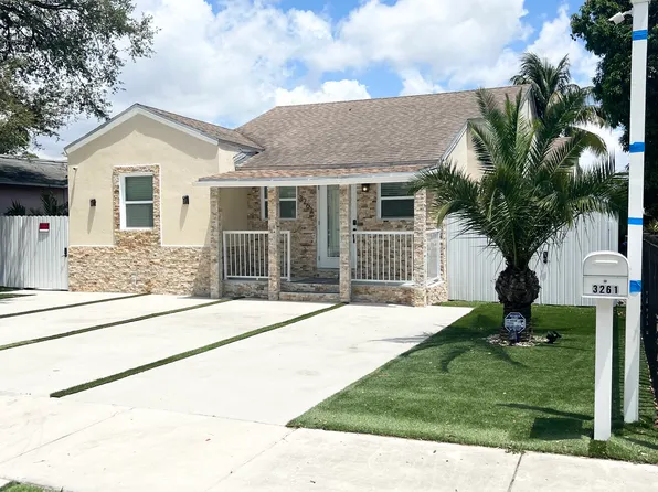 3261 NW 52nd St #3, Miami, FL 33142