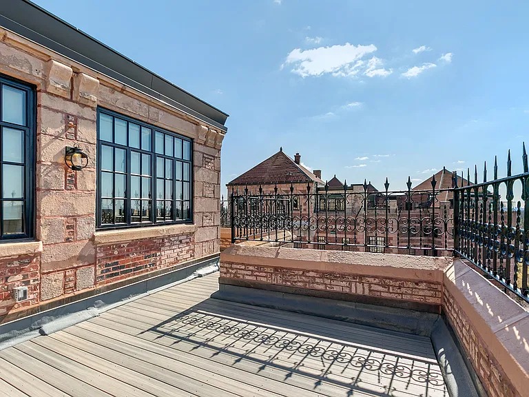 Alden Park Luxury Apartments — Photo 19