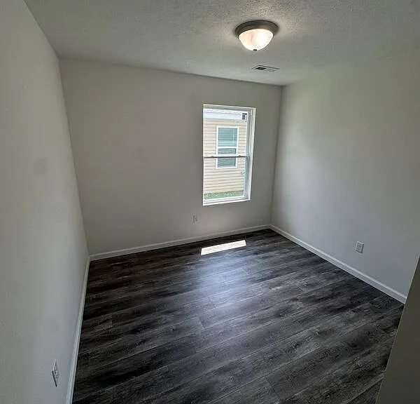 1618 W Scott St #A — Photo 9