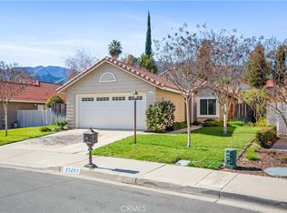 23287 Claystone Ave, Corona, CA 92883