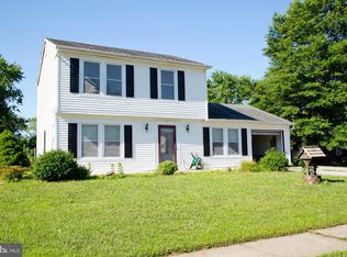 521 Denise Ct, Williamstown, NJ 08094