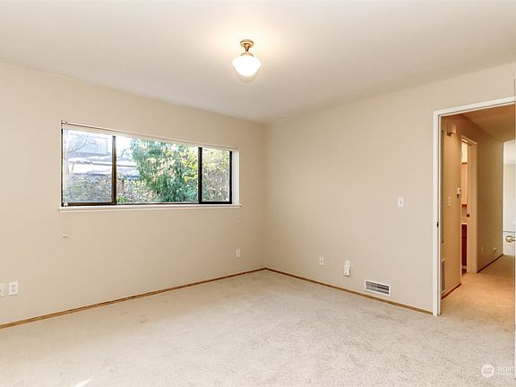 2nd image of 12028 96th Avenue NE #510