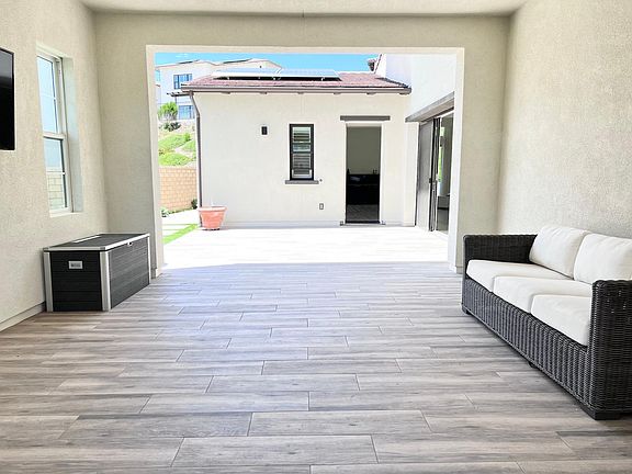 3rd image of 6164 Artisan Way