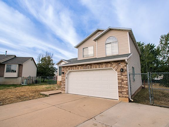 4th image of 4197 Lily Dr