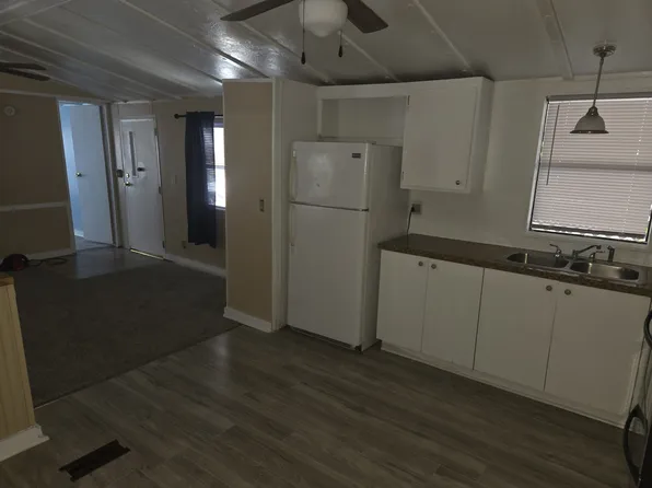 (undisclosed Address), Zephyrhills, FL 33542