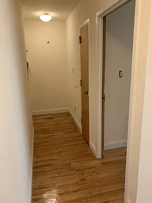 Rented by SRG Real Estate Inc.  | media 14