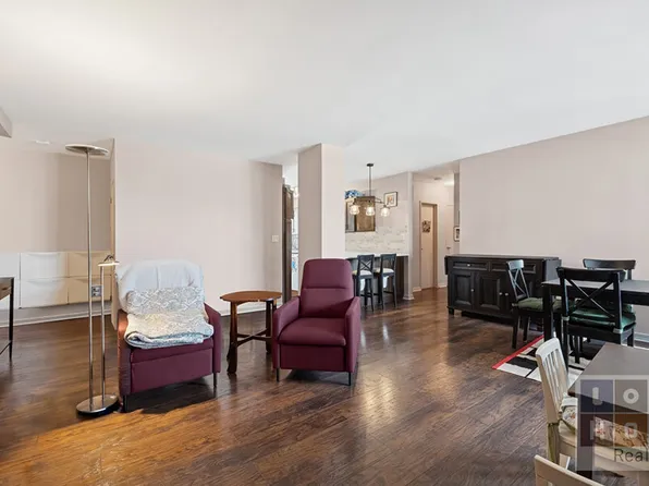 575 Grand Street E1505 image 2 of 18
