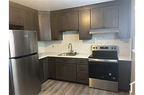 3608 Midvale Ave Photo 1
