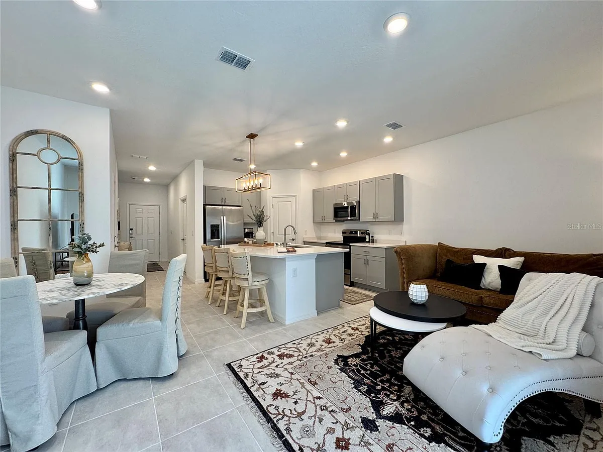 Building Photo - 3643 Main Harbor Dr #1