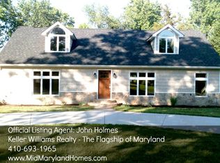 3329 Oak Dr, Edgewater, MD 21037