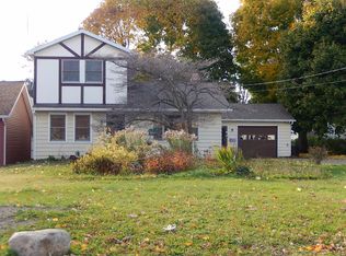 706 Clifton Dr, Erie, PA 16505