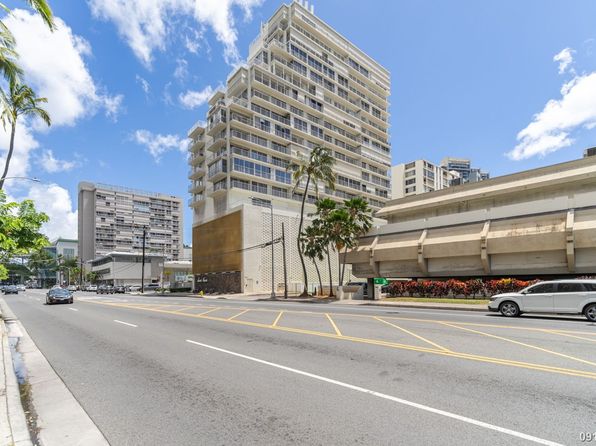 419 Atkinson Dr APT 1702