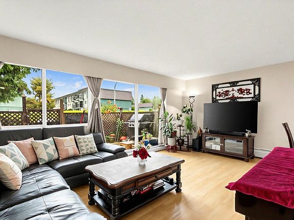 3rd image of 8020 Ryan Rd #102