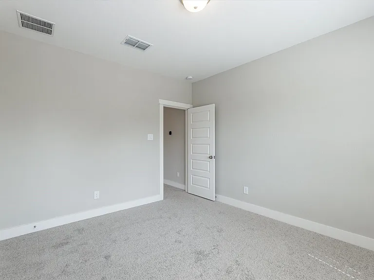 10981 Swang Link Dr — Photo 24