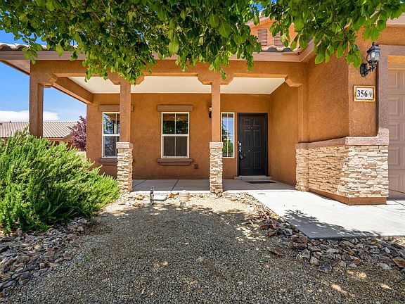 4th image of 356 Paseo Vista Loop NE