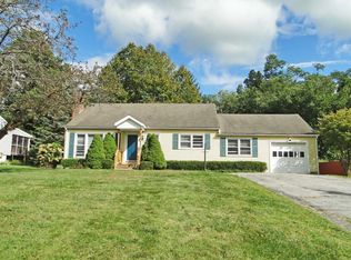 28 Haight Ave, Millbrook, NY 12545