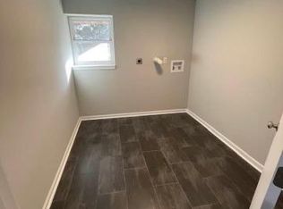 1149 E Johnston St, Olathe, KS 66061