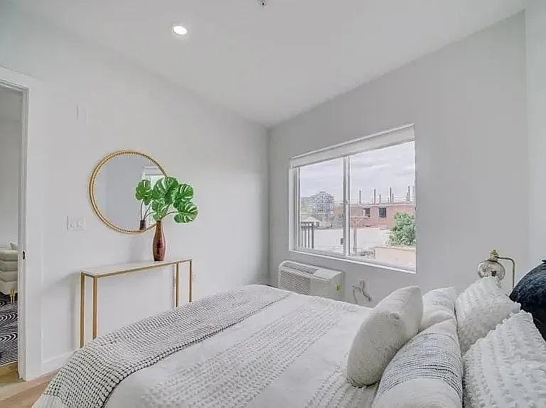 486 Market St #304F — Photo 4