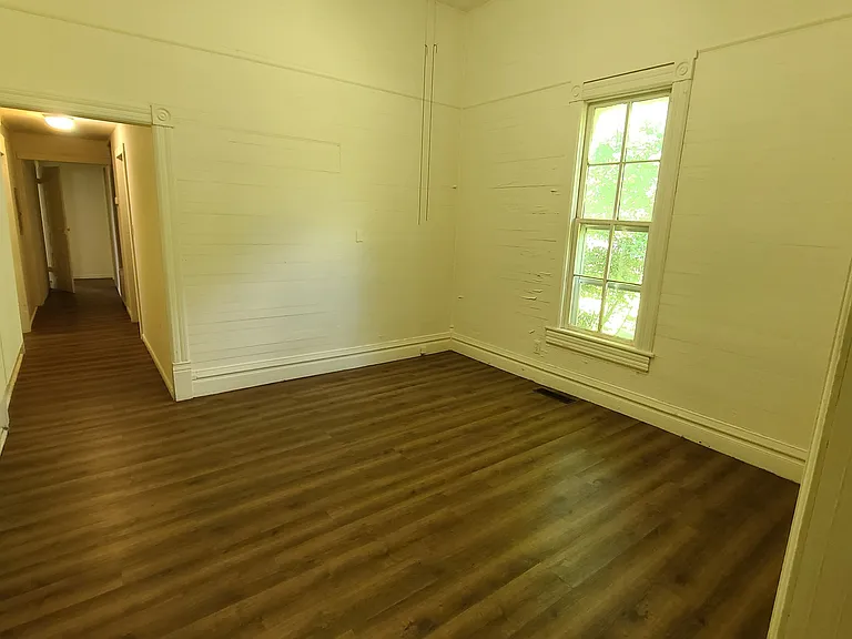 774 Macon Ave — Photo 4