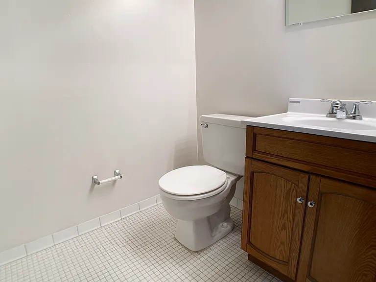 Indian Lookout Apartments — Photo 28