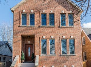 6211 N Keystone Ave, Chicago, IL 60646