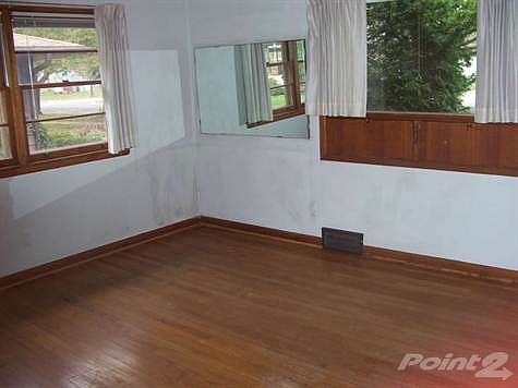 3rd image of 1314 Hawthorne Ave