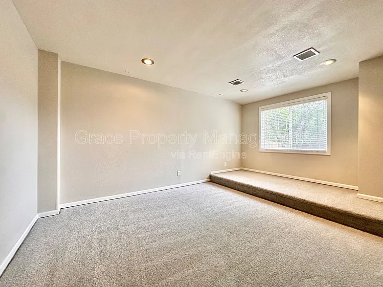 2269 E 103rd Ave — Photo 17