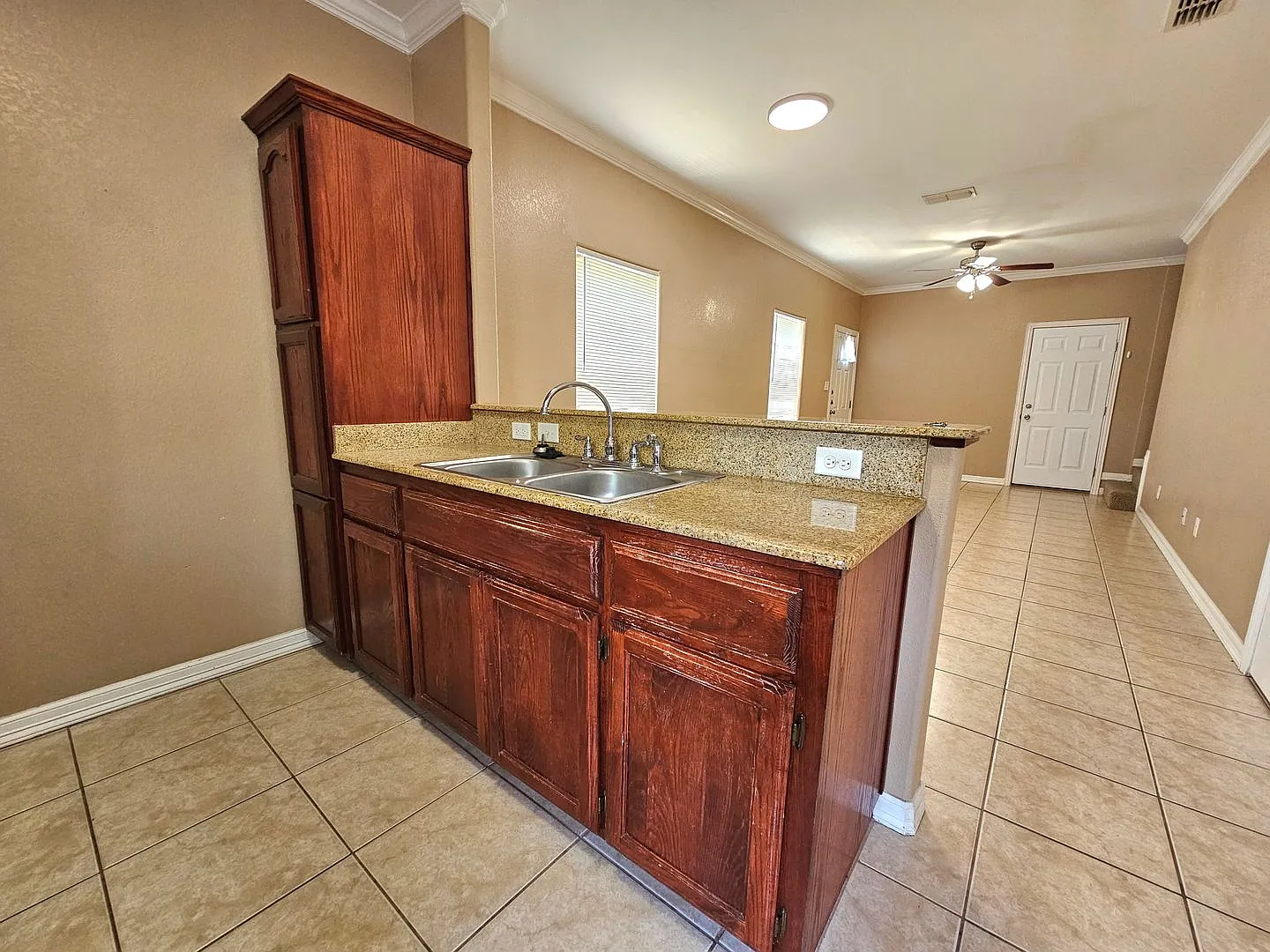 3013 Treasure Haven Drive — Photo 4