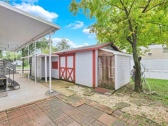 3rd image of 2445 Columbus Lancaster Rd NW Lot 112