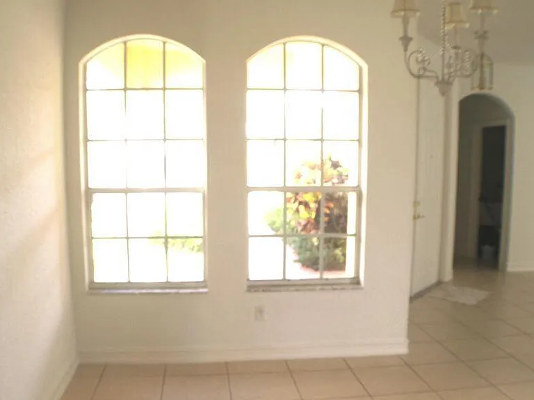 8887 Chestnut Ridge Way — Photo 11