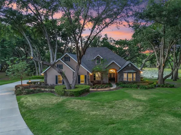 2010 Otters Pond Rd, Fruitland Park, FL 34731