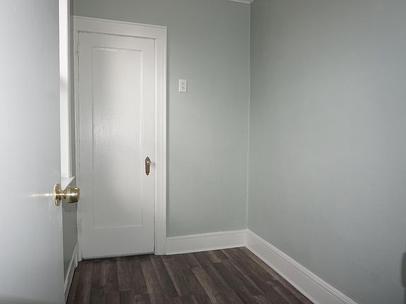 Den/Small office space