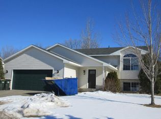 585 Sunwood Park Dr, Waite Park, MN 56387