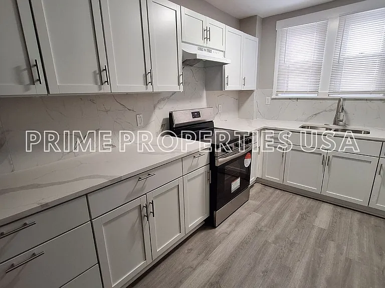 311 N Atlantic Ave — Photo 5