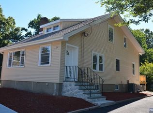 32 Black Oak Ridge Rd, Wayne, NJ 07470