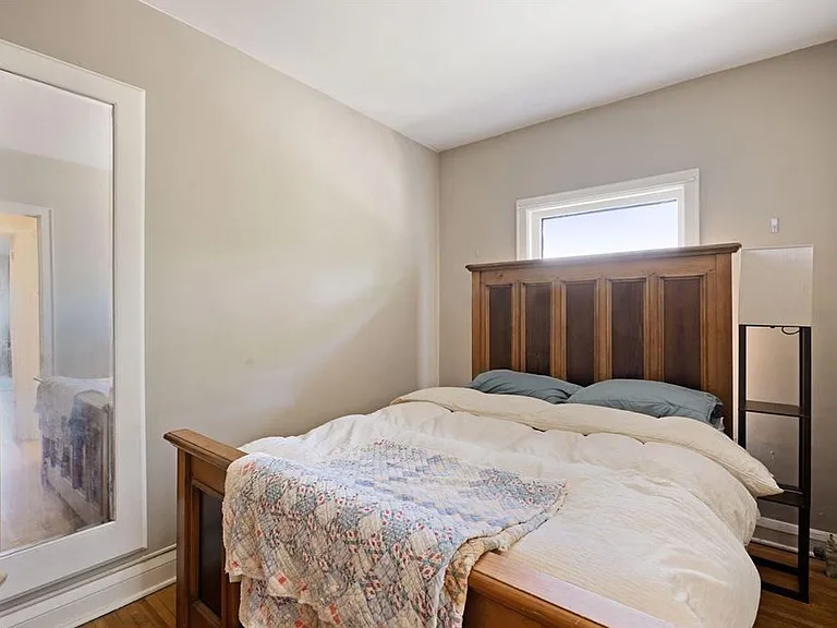 2733 Girard Ave S #205 — Photo 12