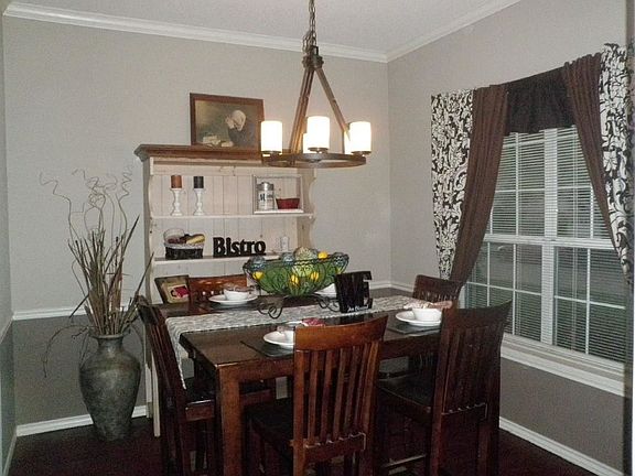 2nd image of 3511 Clear Creek Cir
