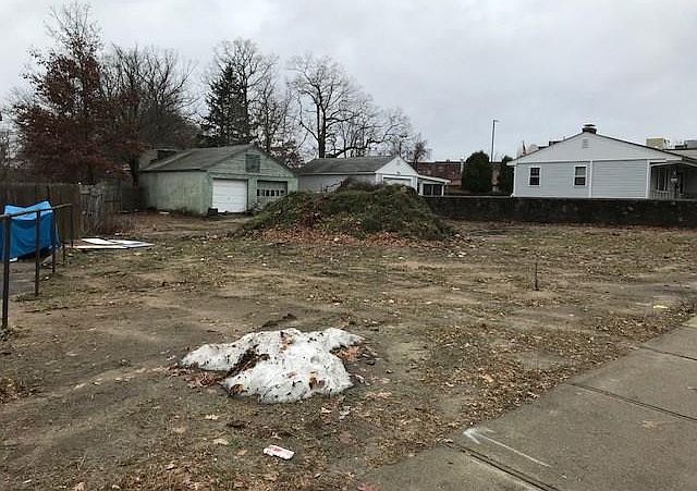 2nd image of 0 Cass Ave