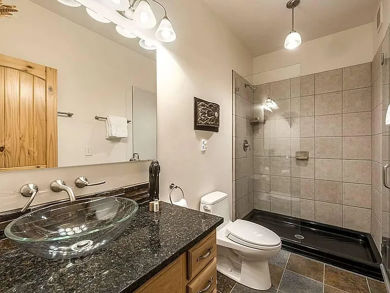 Bathroom #2