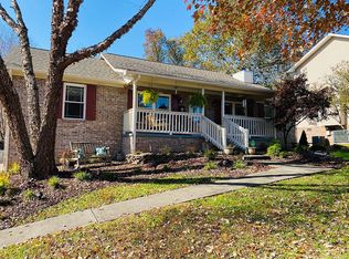 6705 Lindal Rd, Knoxville, TN 37931