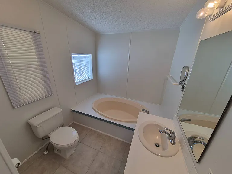 2113 Sawgrass Ln — Photo 28
