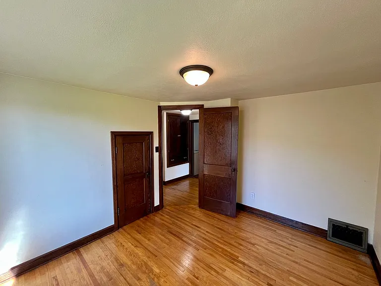 508 N Cherry Ave — Photo 18