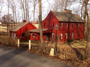 4505 W Loch Alpine Dr, Ann Arbor, MI 48103