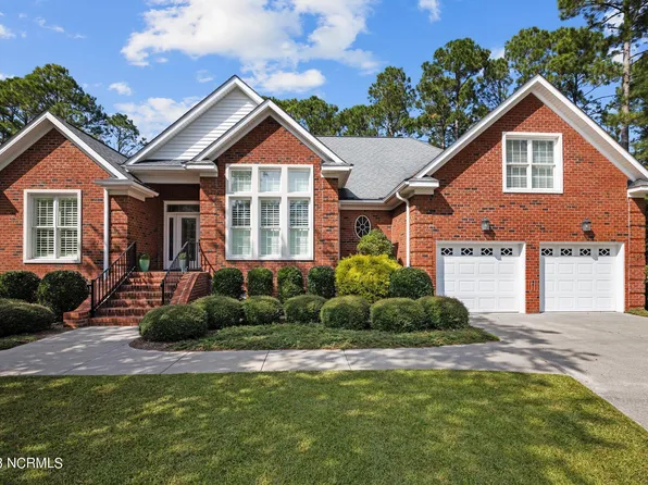 917 Sawgrass Court, New Bern, NC 28560