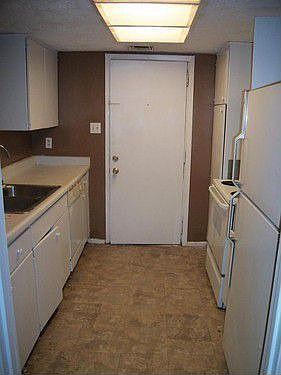 5th image of 146 Goodson Dr #146