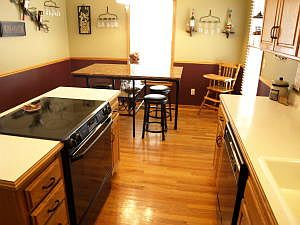 1st image of 4001 N 38th St